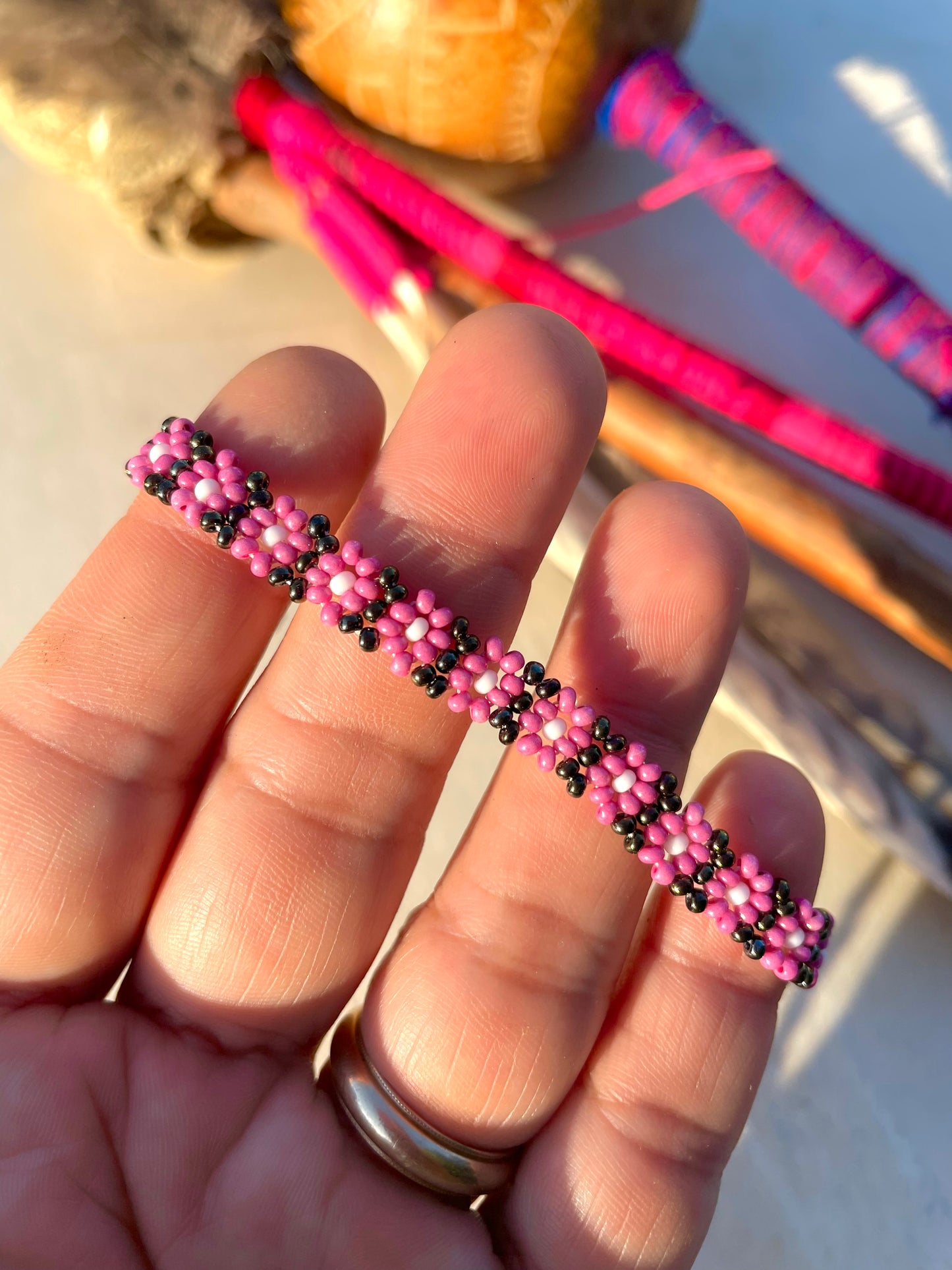 Flores de Colores Bracelet - Pink & Metallic