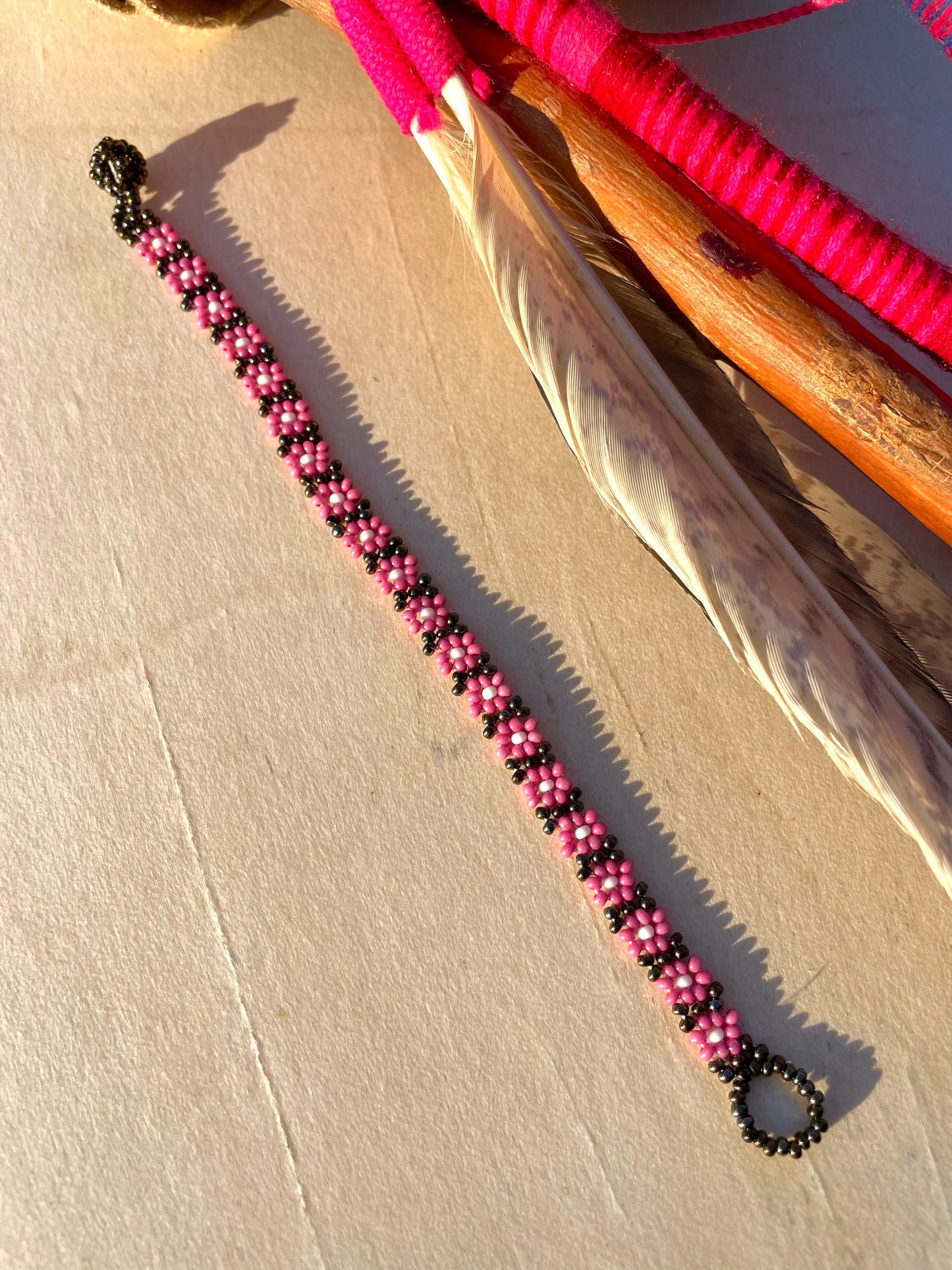 Flores de Colores Bracelet - Pink & Metallic