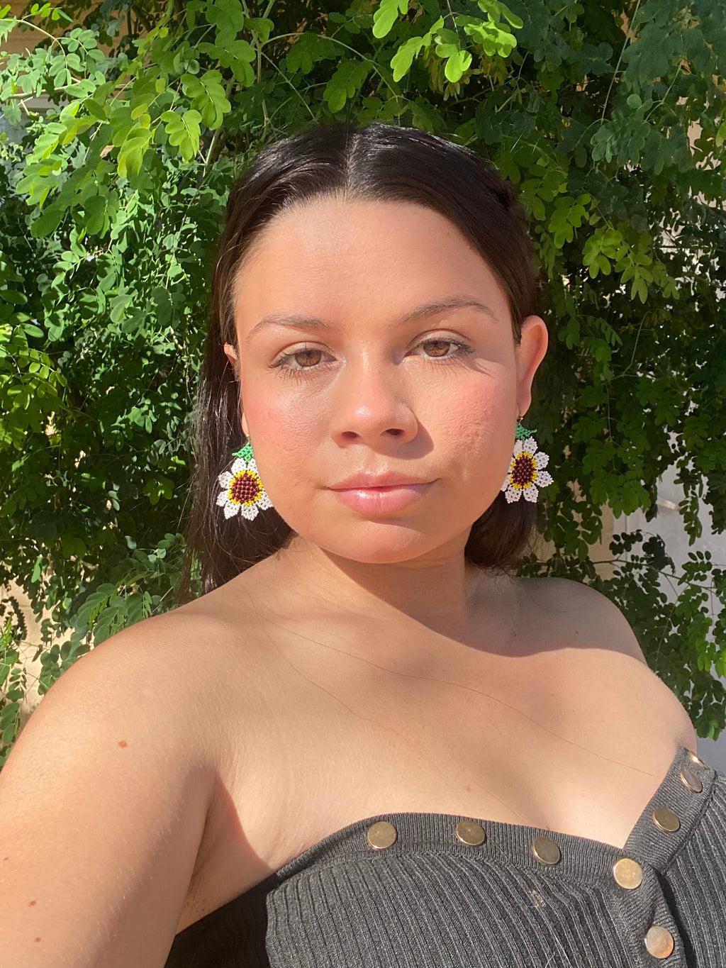 Flor Girasol - White Huichol Flower Beadwork Earrings (micro beads)