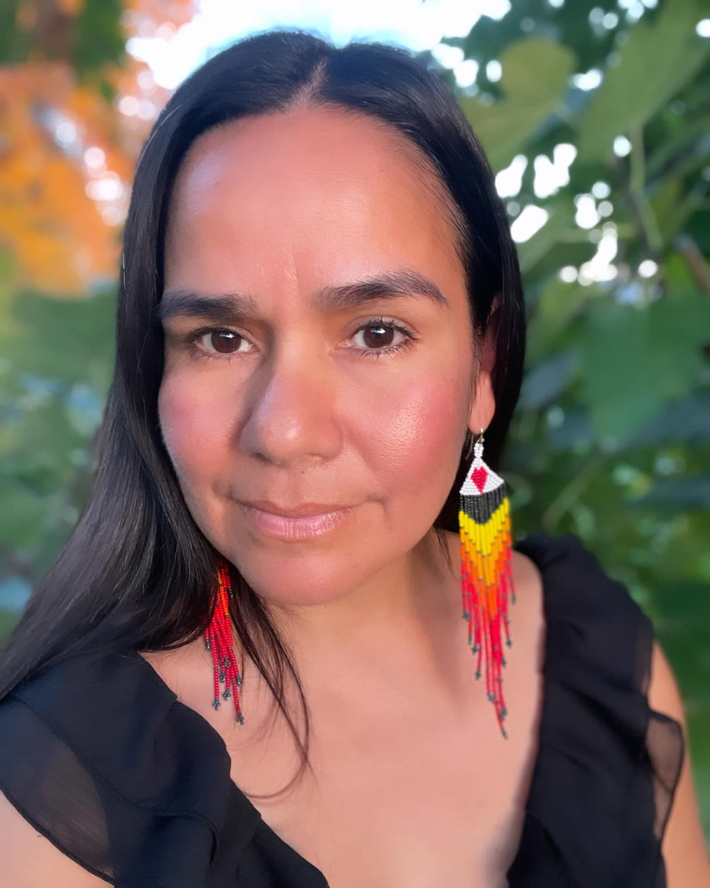 Cascada Corazón y Fuego - Huichol Beadwork Earrings