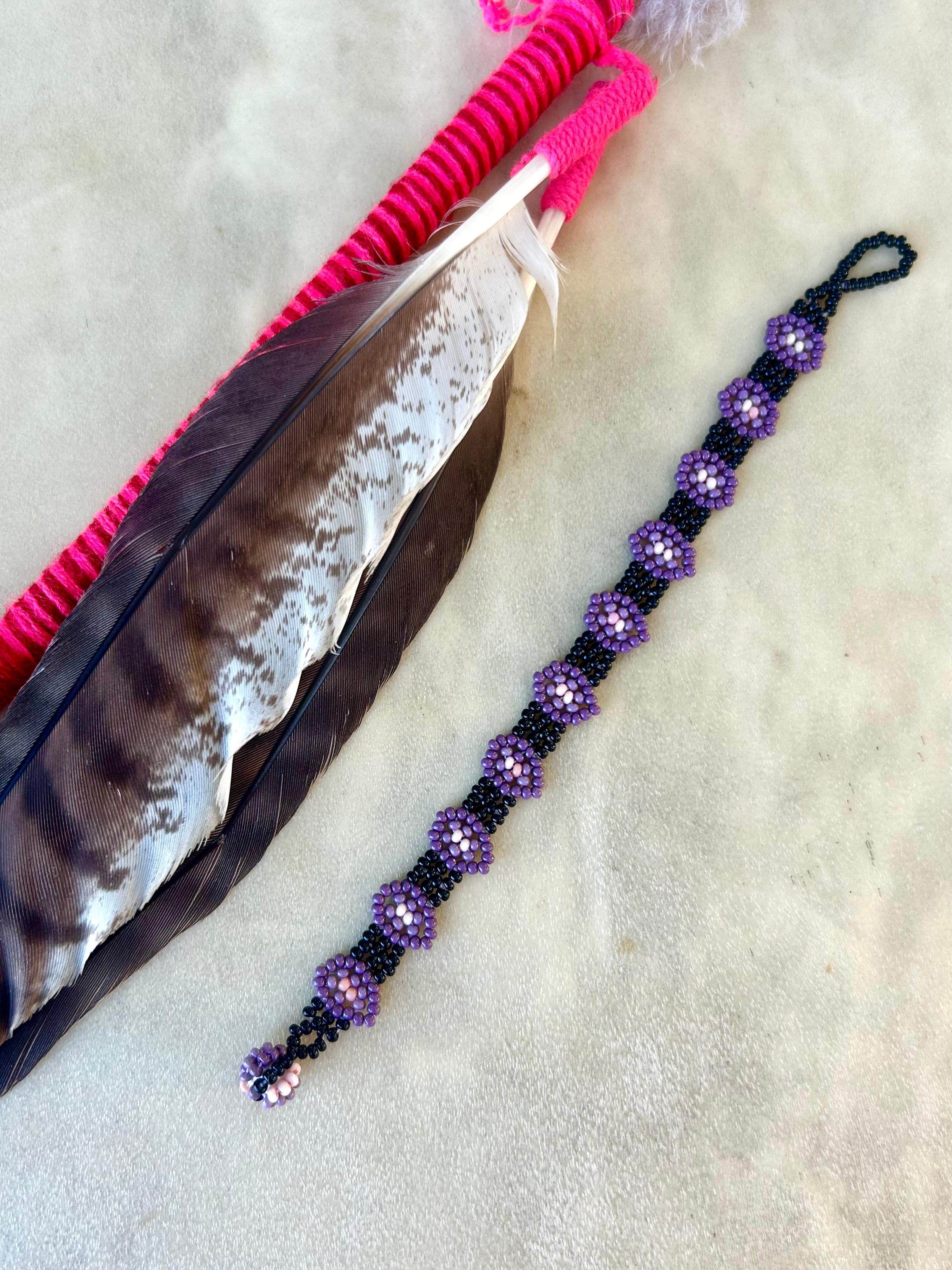 Margaritas Bracelet - Purple & White Huichol Beadwork Bracelet