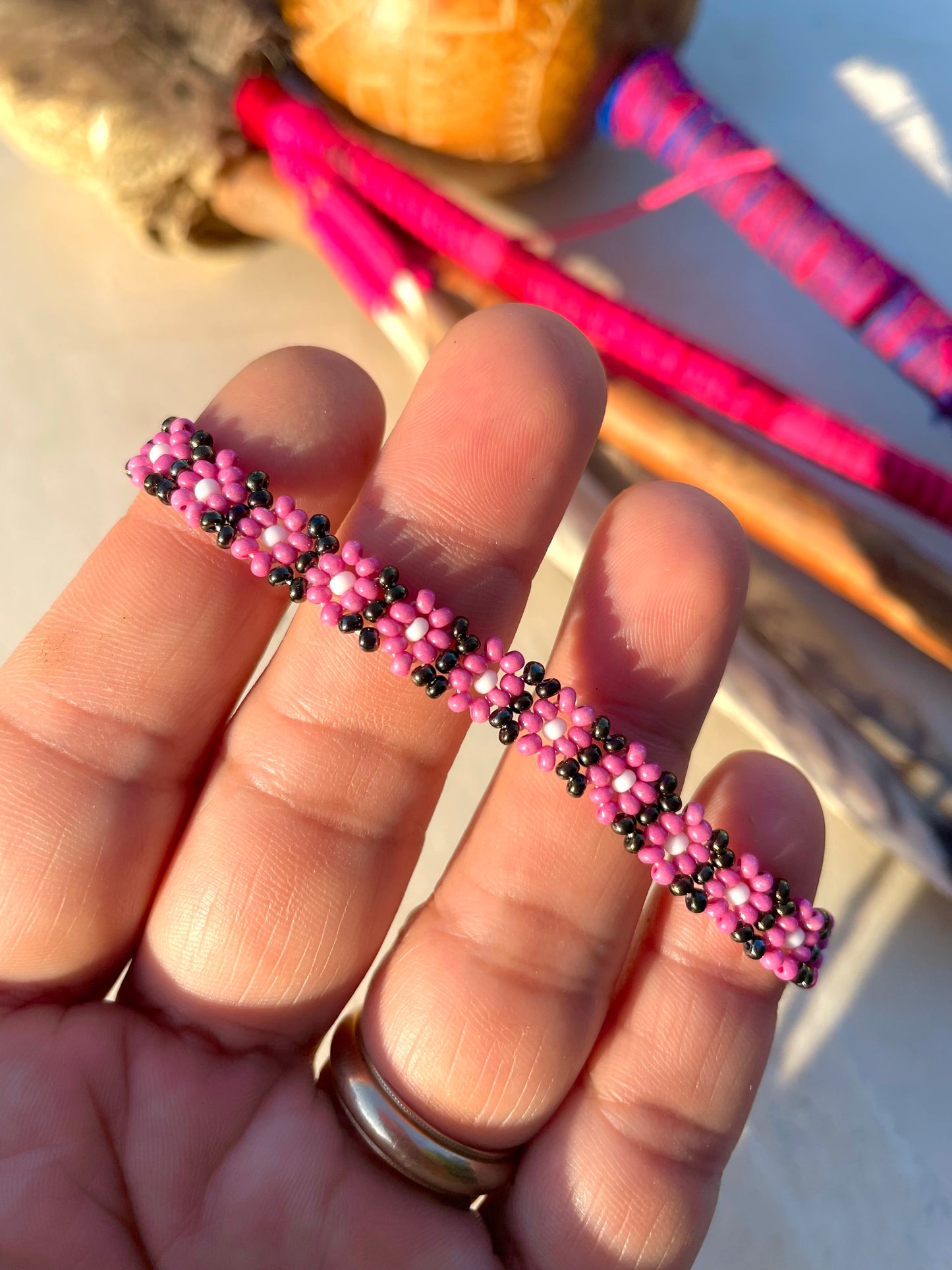 Flores de Colores Bracelet - Pink & Metallic