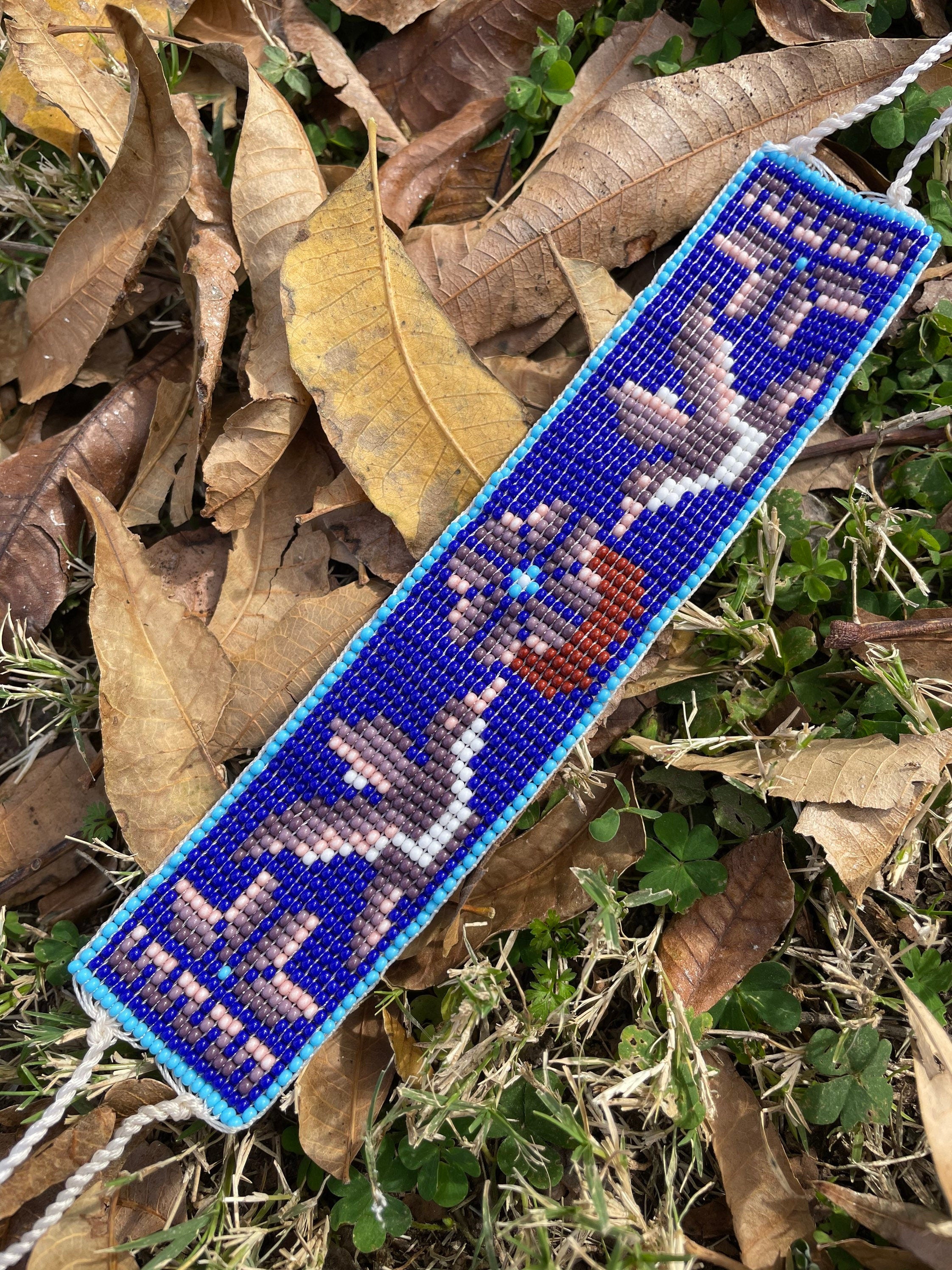 Colibrí Picaflor - Indigo Blue Huichol Loom Beadwork Bracelet