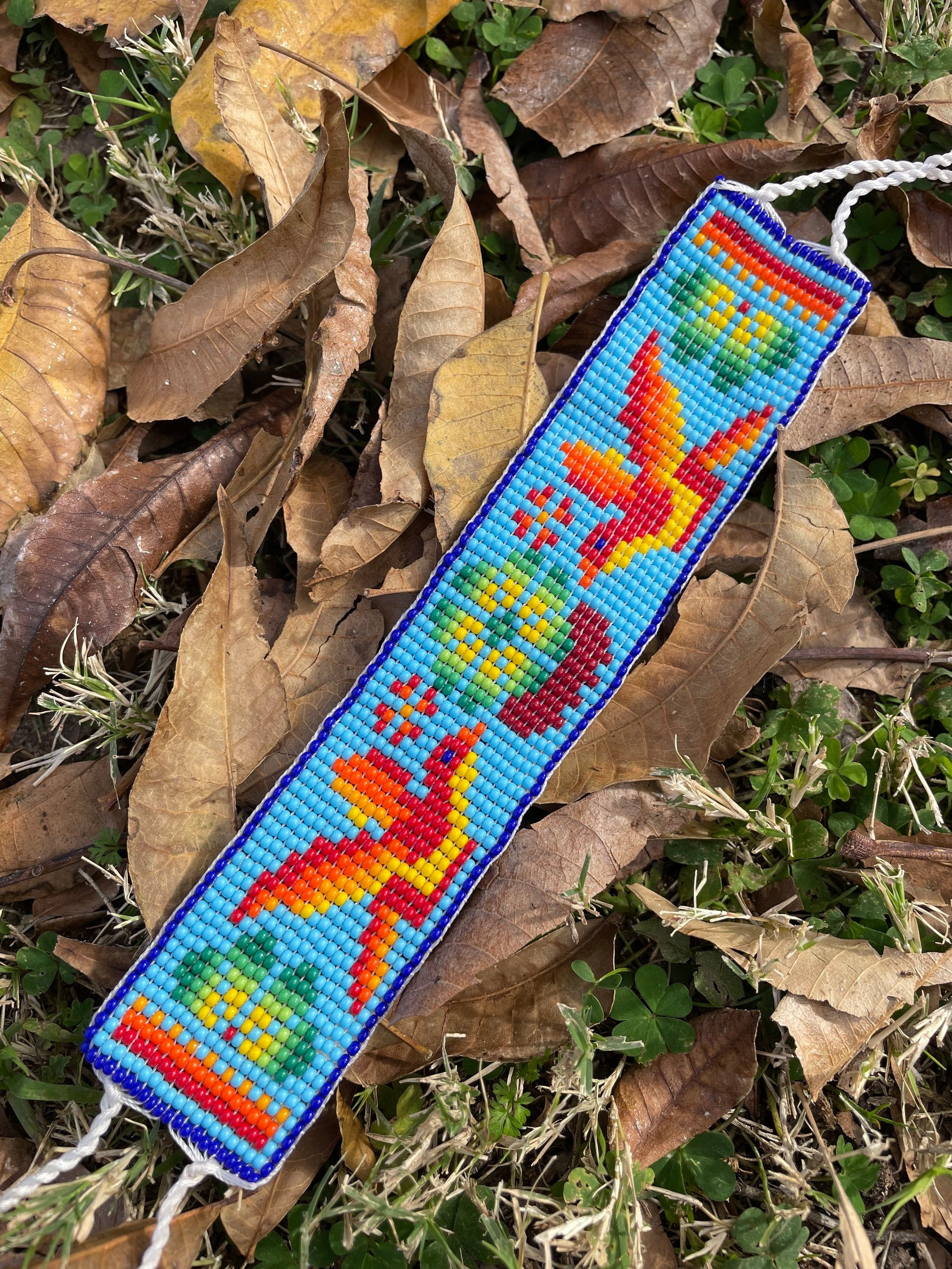 Colibrí Picaflor - Turquoise Blue Huichol Loom Beadwork Bracelet