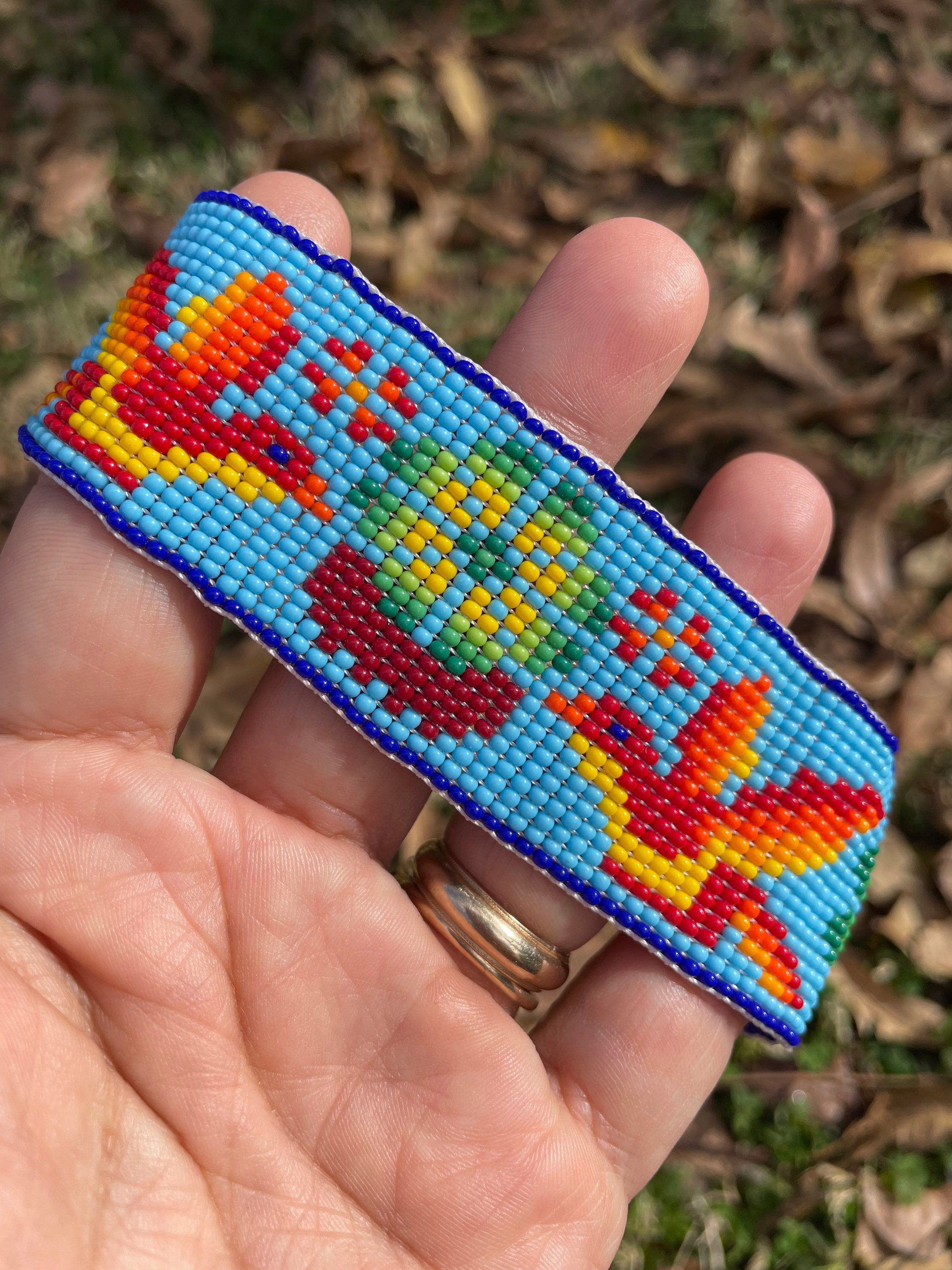 Colibrí Picaflor - Turquoise Blue Huichol Loom Beadwork Bracelet