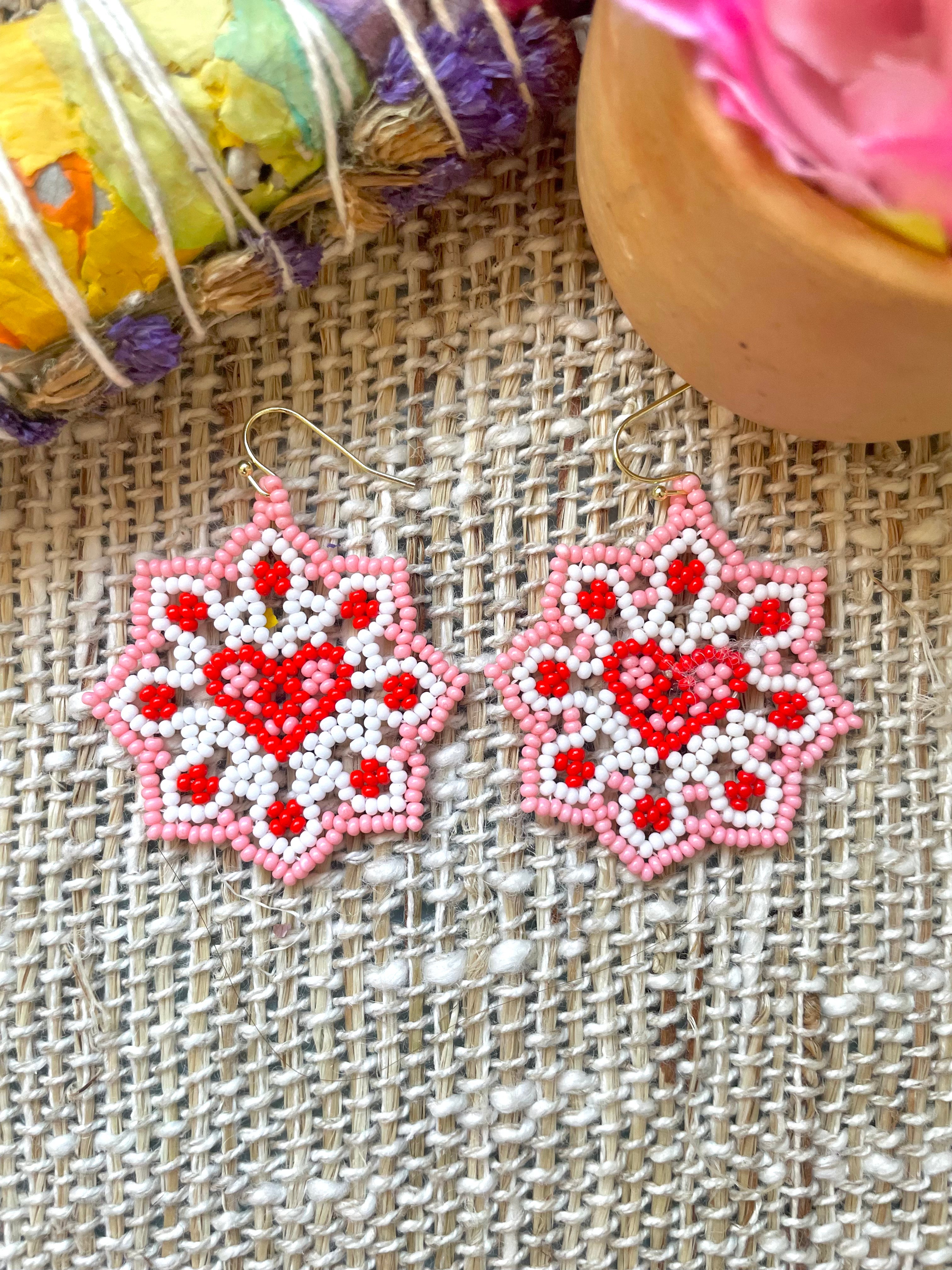 Flor Corazón - Pink & Red Huichol Flower Beadwork Earrings