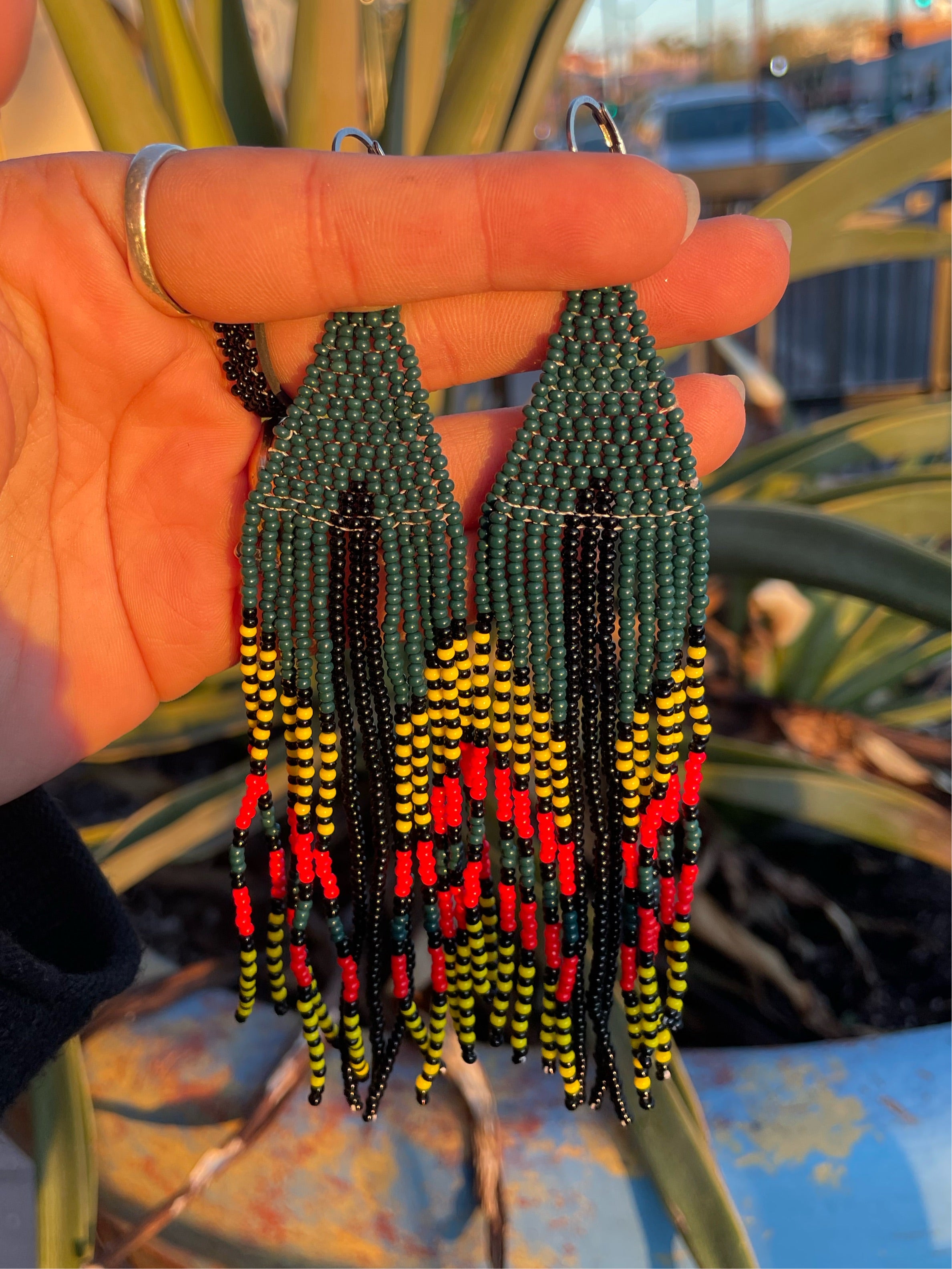 Serpiente - Green & Black Huichol Serpent Beadwork Earrings